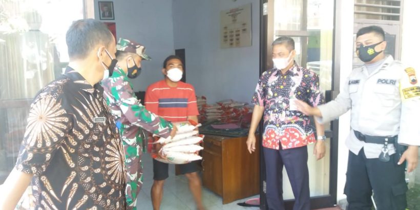 Pemantauan Penyaluran Beras kepada KPM di Kelurahan Tambakboyo