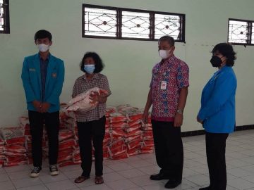 Pemantauan Penyaluran Beras kepada KPM di Kelurahan Panjang, Kelurahan Pojoksari, Desa Bejalen