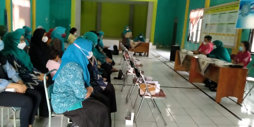 Rapat Konsultasi (Rakon) PKK 2021 di Kelurahan Baran Kecamatan Ambarawa