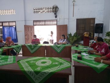 Rapat Penyerahan Sertifikat dan Ganti Wajar bagi Warga Terdampak Program Kotaku di Kelurahan Kupang Kecamatan Ambarawa