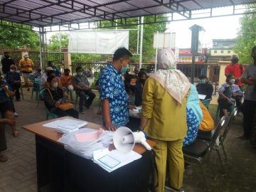 Pemantauan Pelaksanaan Vaksinasi Dosis Ketiga (Booster) untuk Masyarakat Kabupaten Semarang